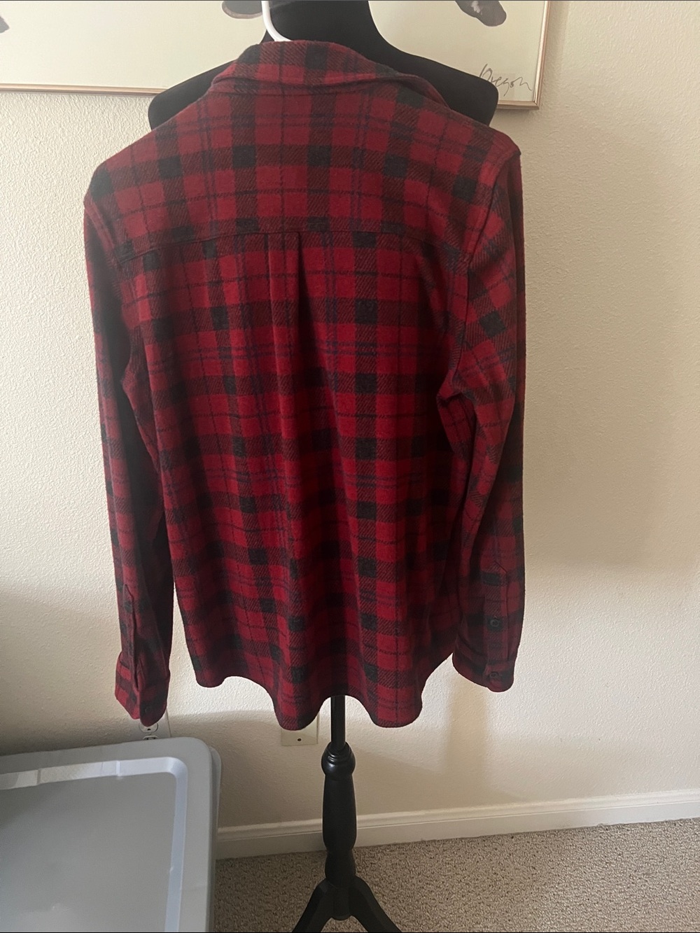 Faherty Legend Sweater Shirt Size Large Red Plaid Flannel Stretch - Picture 3 of 8